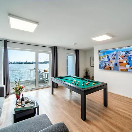 Schleivilla-hafenmeister-by-seeblick-ferien-oro-billardtisch-kicker-kamin וילה אולפניץ