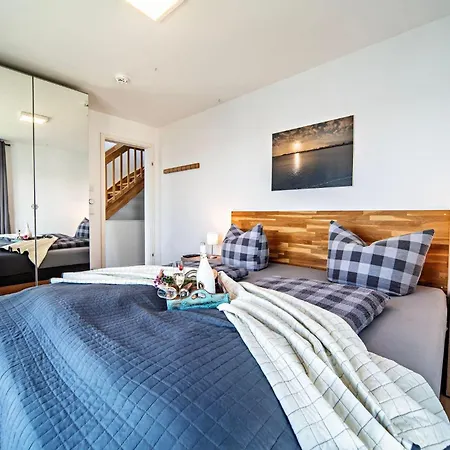 Schleivilla-hafenmeister-by-seeblick-ferien-oro-billardtisch-kicker-kamin אולפניץ