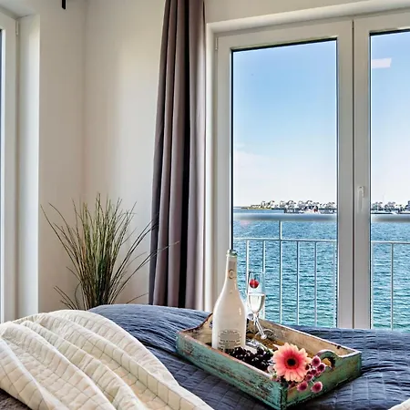 Schleivilla-hafenmeister-by-seeblick-ferien-oro-billardtisch-kicker-kamin