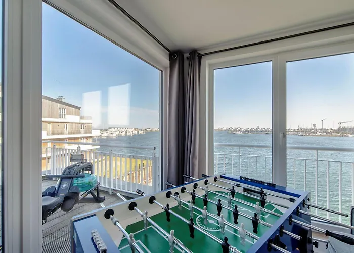 Schleivilla-hafenmeister-by-seeblick-ferien-oro-billardtisch-kicker-kamin *