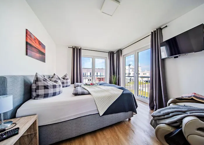 Villa Schleivilla-hafenmeister-by-seeblick-ferien-oro-billardtisch-kicker-kamin