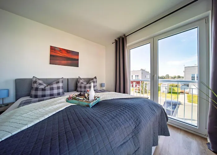 Villa Schleivilla-hafenmeister-by-seeblick-ferien-oro-billardtisch-kicker-kamin *