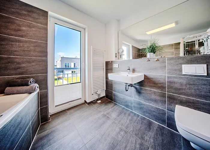 Villa Schleivilla-hafenmeister-by-seeblick-ferien-oro-billardtisch-kicker-kamin