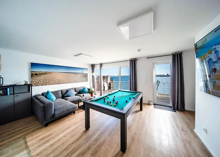 Schleivilla-hafenmeister-by-seeblick-ferien-oro-billardtisch-kicker-kamin Villa Olpenitz