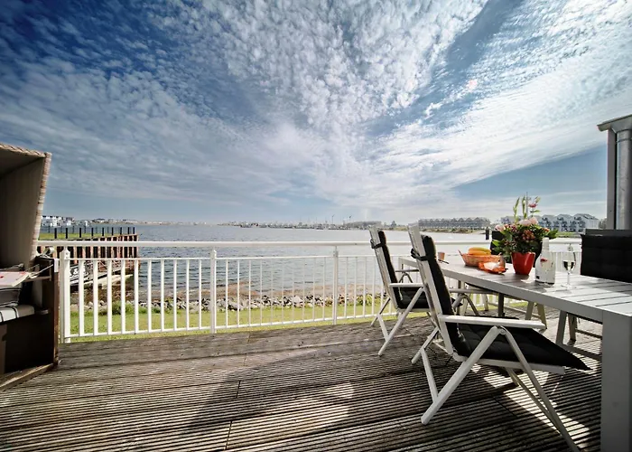 Villa Schleivilla-hafenmeister-by-seeblick-ferien-oro-billardtisch-kicker-kamin Olpenitz